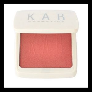 French Kiss KAB COSMETICS Glow Powder